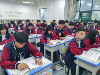 艺体生文化课补课费调查：成都新学高考收费调查 